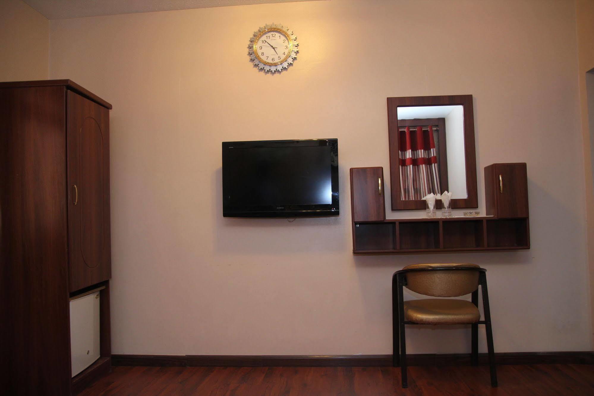 Oyo 329 Down Town Hotel Dubai Dış mekan fotoğraf